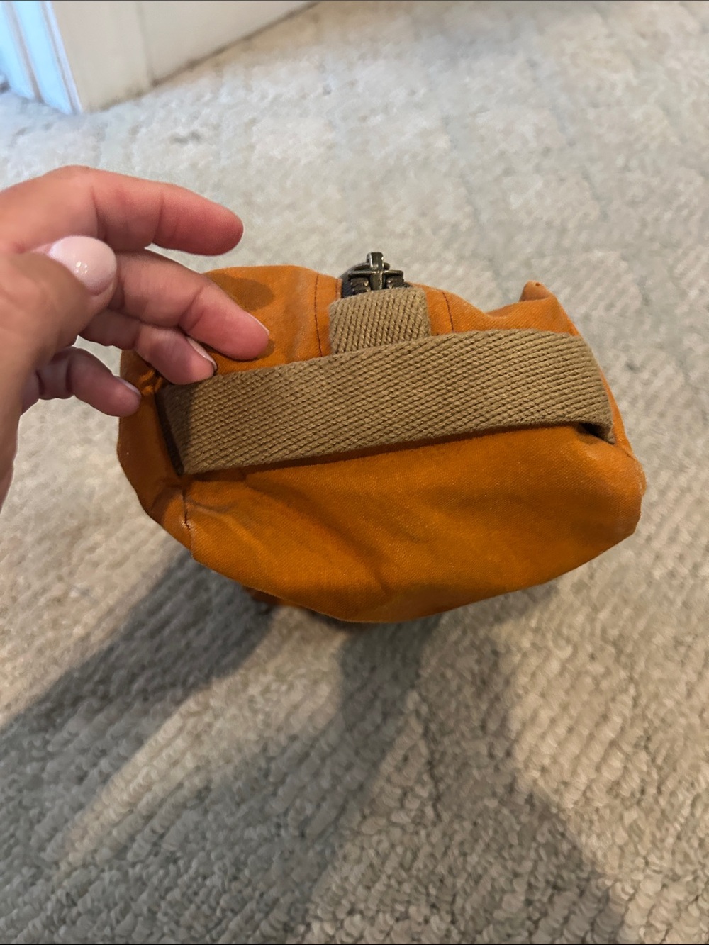 Filson Tin Cloth Travel Kit - Rust Orange - Picture 7 of 10